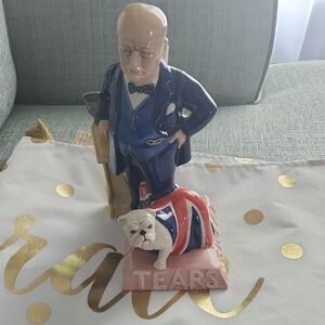 Ceramic  WINSTON CHURCHILL Figurine with Bulldog - LIMITED EDITION
